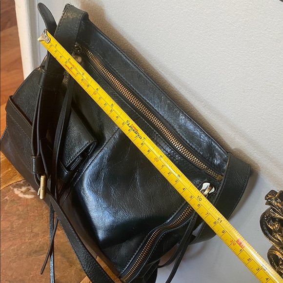 💚🖤HOBO Crossfire Crossbody with Adjustable Strap Bag In Hunter💚🖤 - Picture 13 of 15